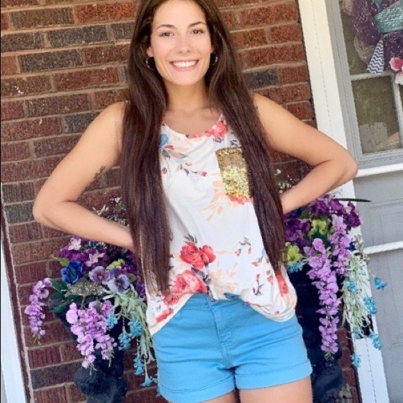 Celebrity Pink Baby Blue Shorts - Picture 3 of 6